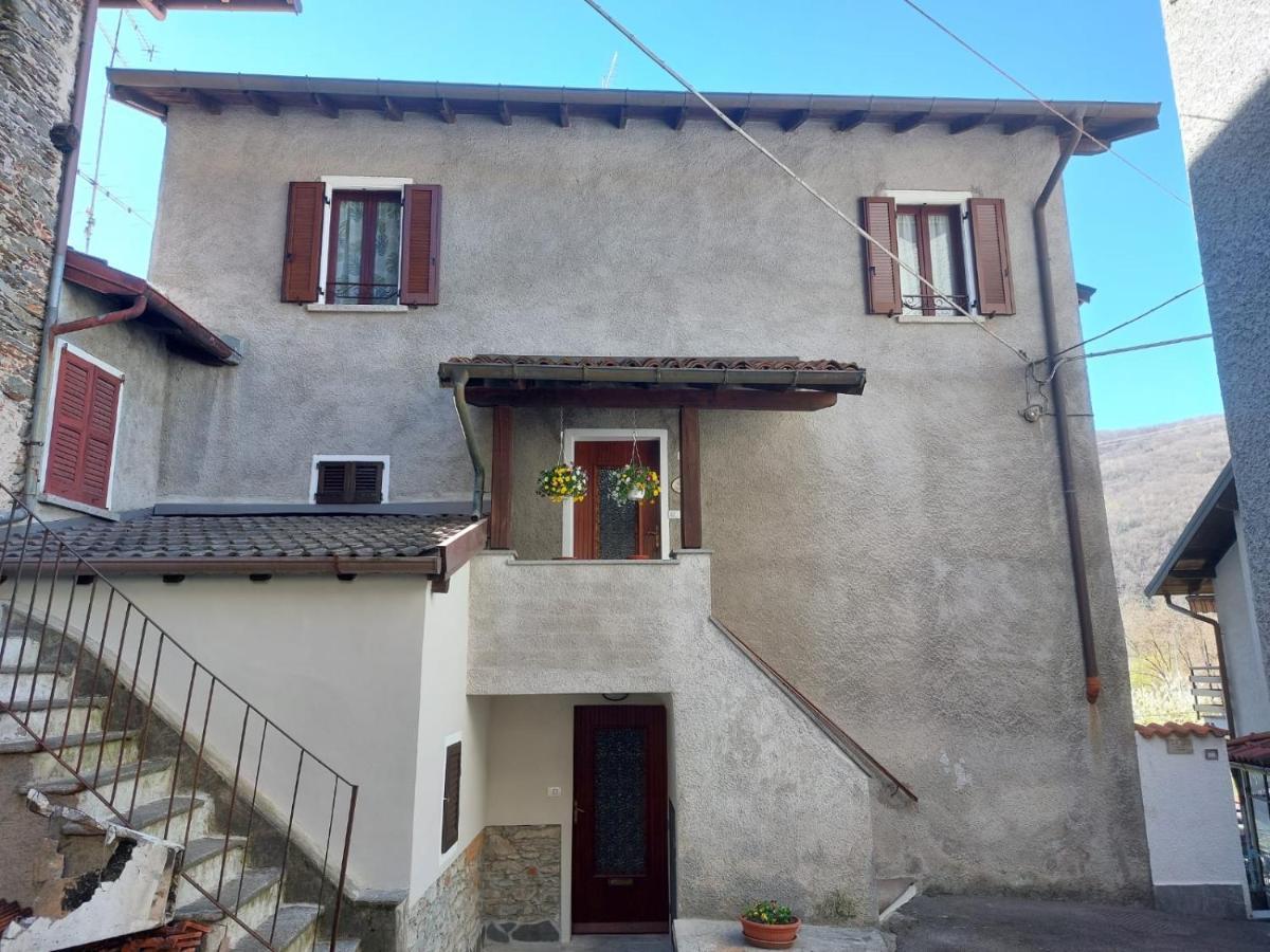 Casa Sassello - Appartamento Menta Dumenza Zewnętrze zdjęcie
